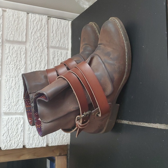 Blowfish Shoes - BLOWFISH ALIAS GRAY Leather BOOTIES ANKLE Strap Boho Festival BOOTS WOMENS US 6